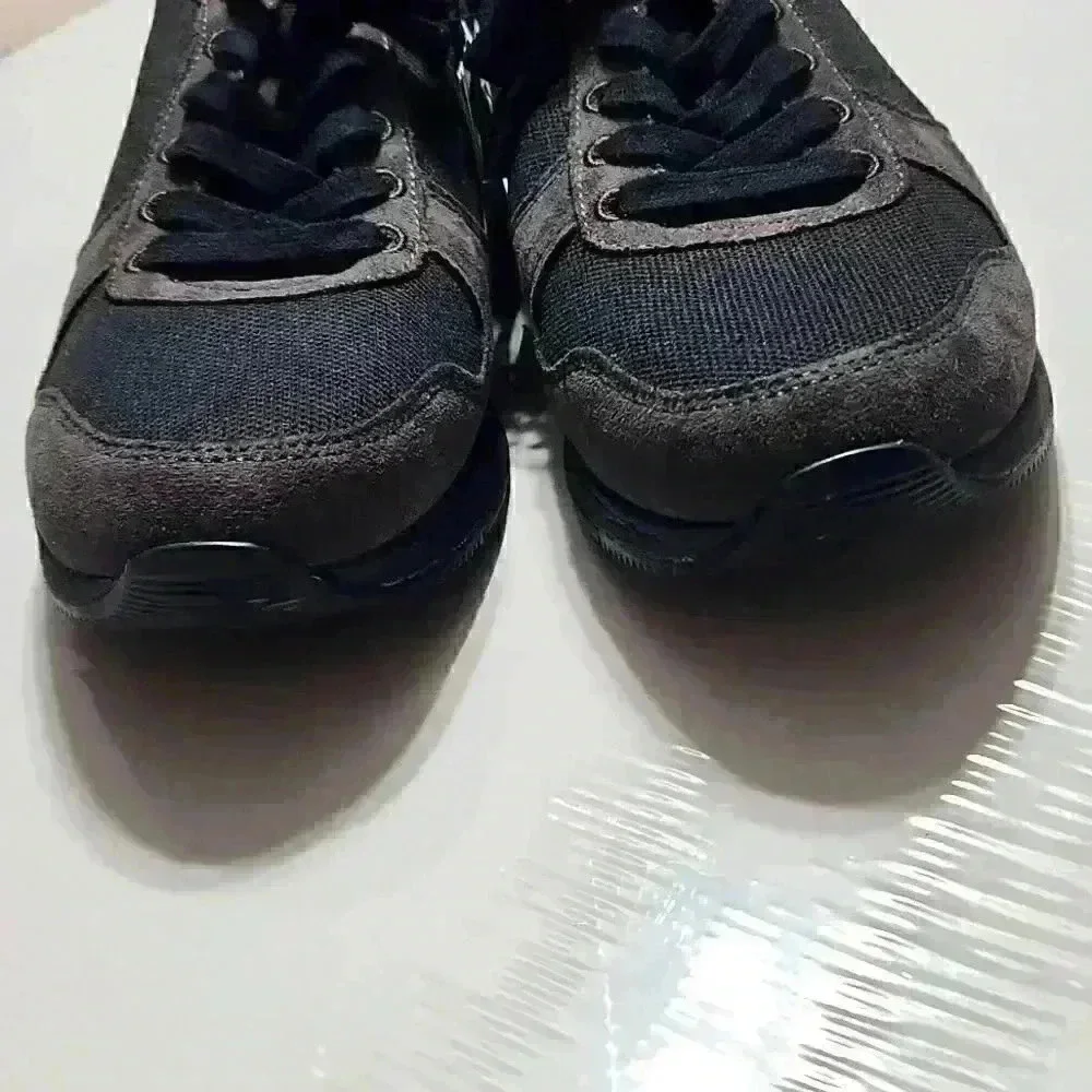 Banana Republic Mesh Trainer Sneaker - Picture 5 of 8